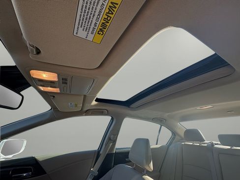 Used 2016 Honda Accord EX-L image 16