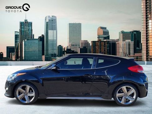 Used 2013 Hyundai Veloster Turbo image 2