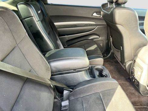 Used 2018 Dodge Durango SRT w/ Technology Group AWD/4WD image 30