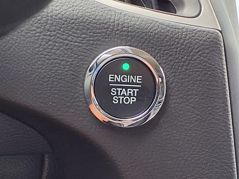 Used 2024 Ford Edge SEL AWD/4WD image 20