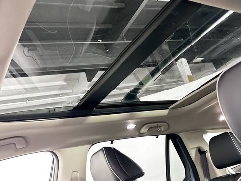 Certified 2023 Honda Pilot Elite image 20