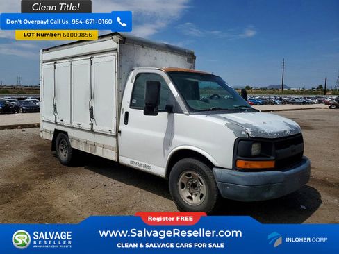 Used 2010 GMC Savana 3500 RWD image 5