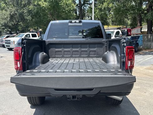 Used 2025 RAM 2500 Laramie AWD/4WD image 31