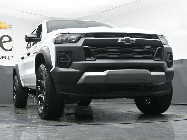 New 2026 Chevrolet Colorado Trail Boss AWD/4WD image 3