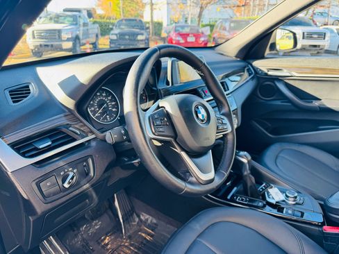 Used 2016 BMW X1 xDrive28i image 12