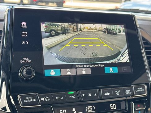 Used 2023 Honda Odyssey Touring image 26