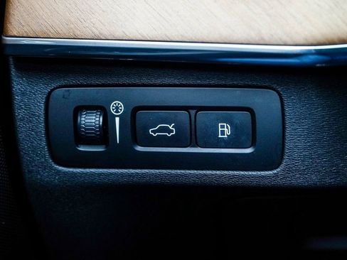 Used 2020 Volvo XC90 T8 Inscription image 29