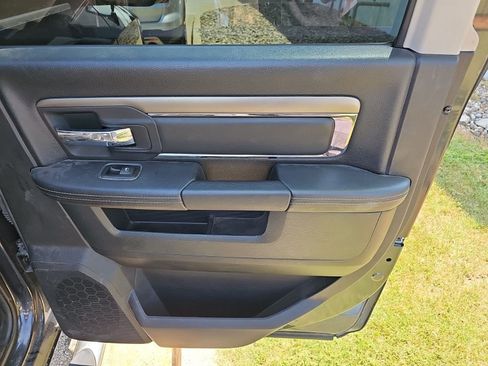 Used 2017 RAM 1500 Sport AWD/4WD image 17
