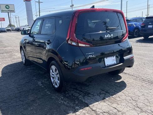 Used 2022 Kia Soul LX FWD image 5