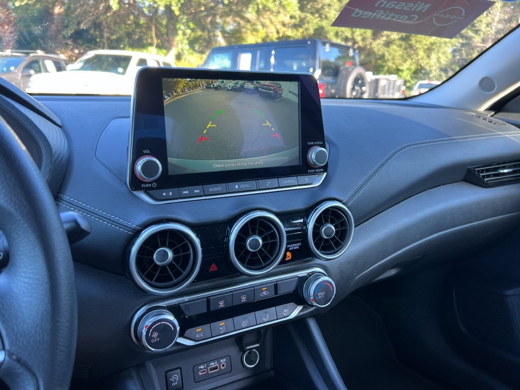 Certified 2025 Nissan Sentra SV FWD image 16