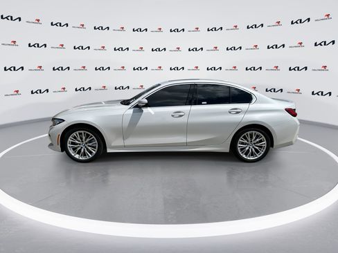 Used 2024 BMW 330i Sedan RWD image 5
