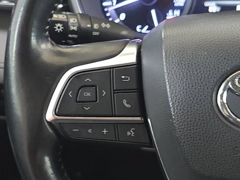 Used 2021 Toyota Highlander Platinum AWD/4WD image 20