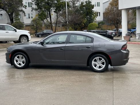 Used 2023 Dodge Charger SXT image 3