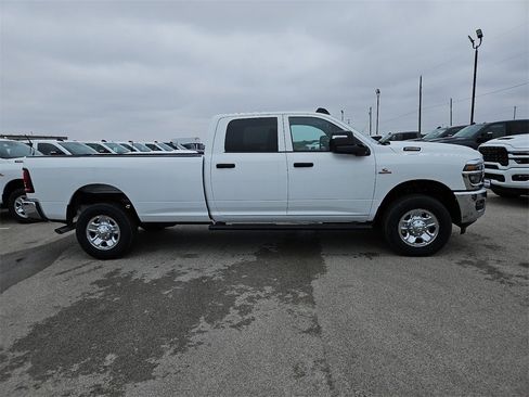 New 2026 RAM 2500 Tradesman image 8