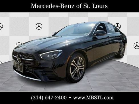 Used 2021 Mercedes-Benz E 350 4MATIC Sedan image 4