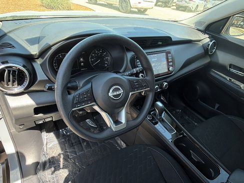 Used 2024 Nissan Kicks SV w/ Interior Electronics Package image 25