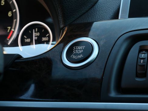 Used 2012 BMW 650i Convertible image 45