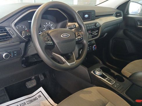 Used 2022 Ford Escape S FWD image 11