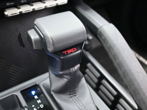 Used 2025 Toyota Tacoma TRD Sport image 22