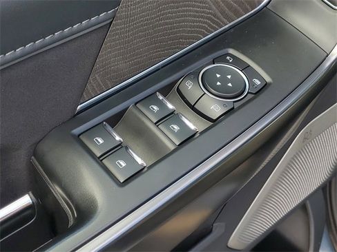 Certified 2023 Ford F150 Platinum w/ Equipment Group 701A High image 8