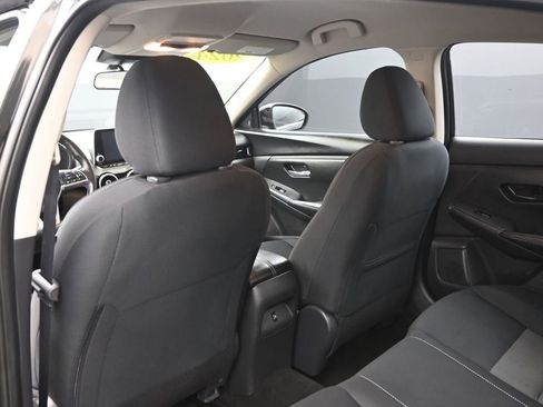 Used 2024 Nissan Sentra SV w/ All-Weather Package image 23