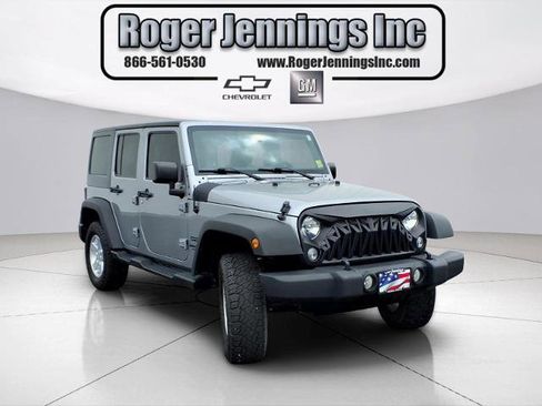 Used 2017 Jeep Wrangler Unlimited Sport w/ Quick Order Package 24S AWD/4WD image 6