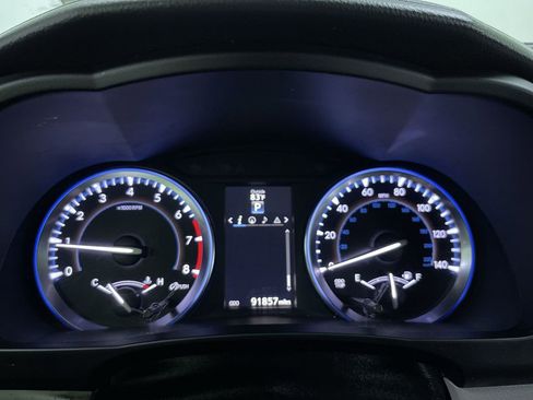 Used 2015 Toyota Highlander XLE image 19