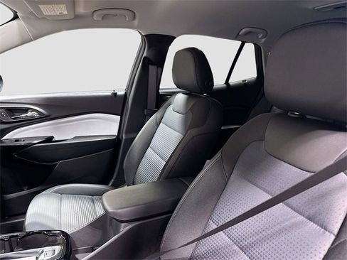 New 2026 Chevrolet Trax LT w/ Driver Confidence Package image 23