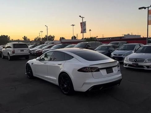 Used 2026 Tesla Model S Plaid AWD/4WD image 4