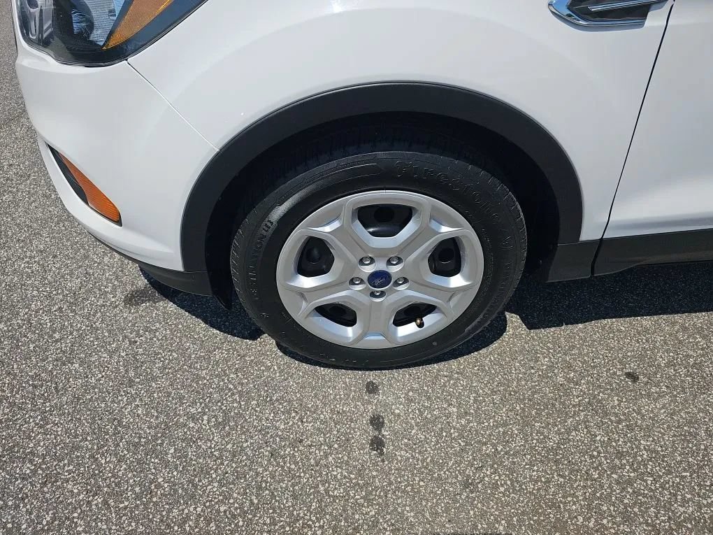 Used 2018 Ford Escape S FWD image 11