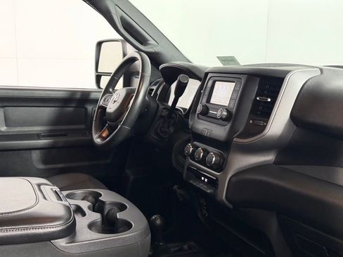 Certified 2024 RAM 3500 Tradesman image 30