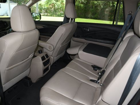 Used 2020 Honda Pilot EX-L image 17