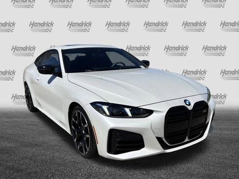 Certified 2025 BMW M440i Coupe image 2