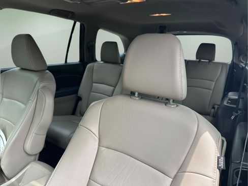 Used 2021 Honda Pilot Touring image 26