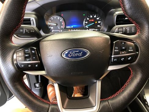 Certified 2023 Ford Explorer ST-Line w/ Class IV Trailer Tow Package AWD/4WD image 13