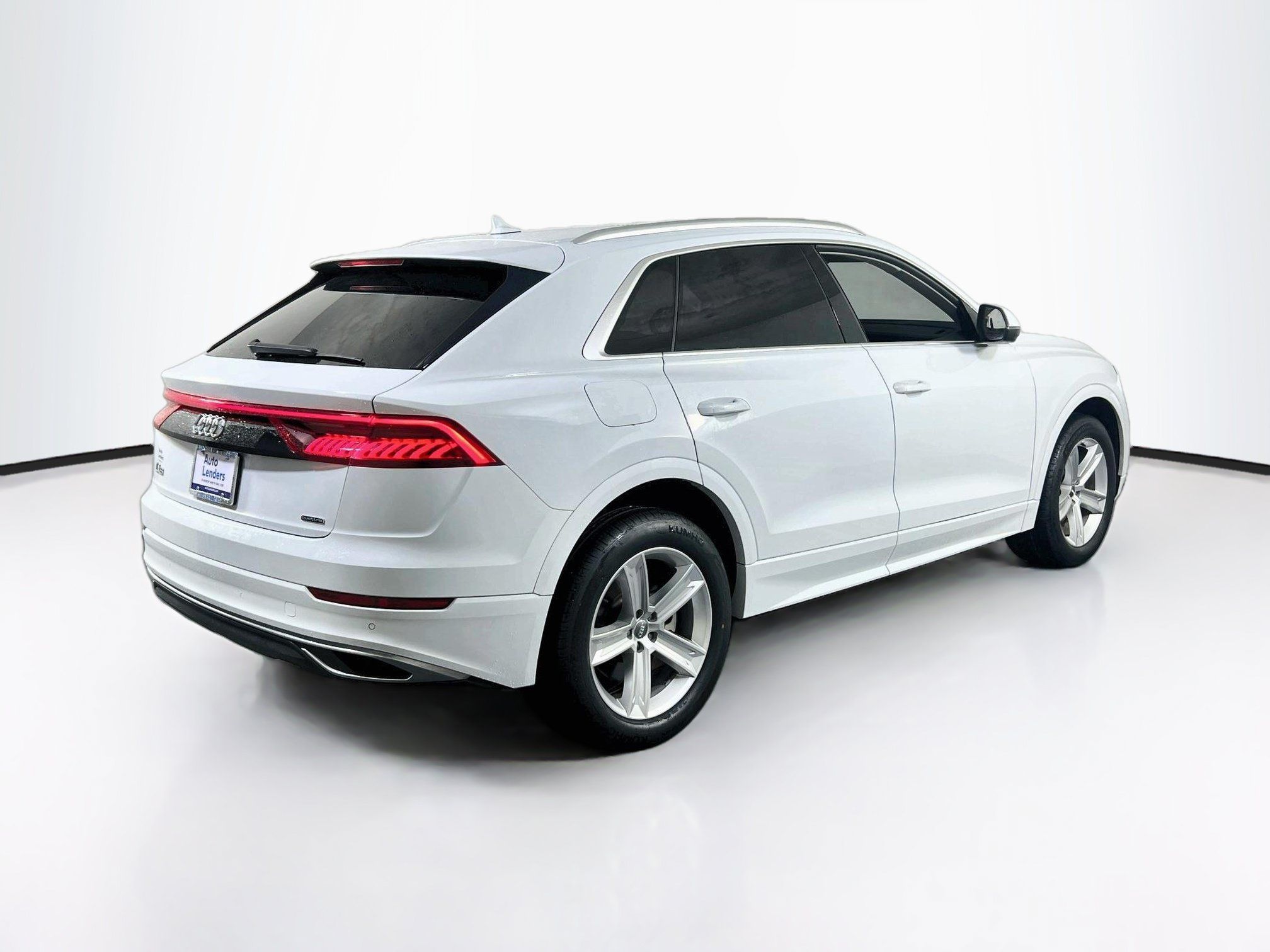 Used 2020 Audi Q8 Premium AWD/4WD image 5