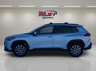 Used 2023 Toyota Corolla Cross SE video 2