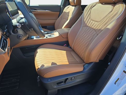 New 2026 INFINITI QX60 Autograph w/ Dark Cargo Package image 15