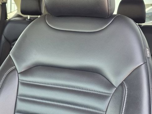 Used 2024 Ford Edge SEL AWD/4WD image 15