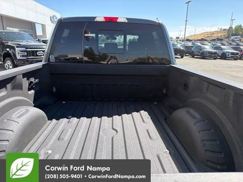 Used 2017 Ford F350 Lariat w/ Lariat Ultimate Package AWD/4WD image 6