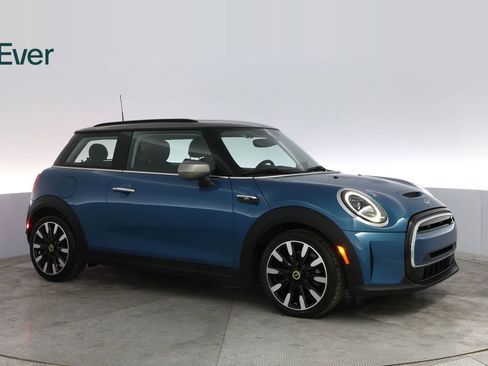 Used 2024 MINI Cooper SE image 14