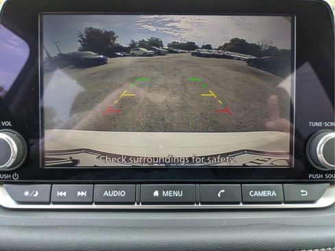 Certified 2025 Nissan Rogue S FWD image 31