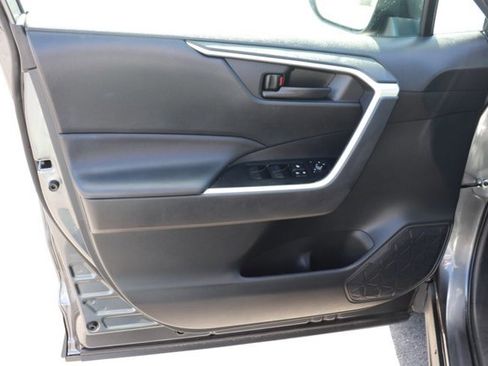 Used 2025 Toyota RAV4 LE image 10