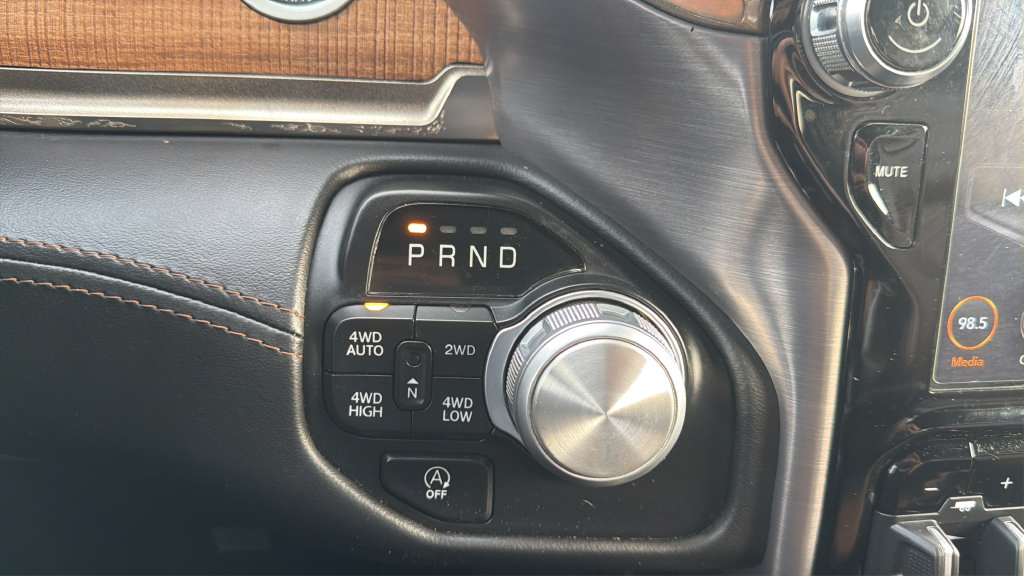 Used 2020 RAM 1500 Limited AWD/4WD image 16