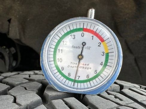 Used 2024 GMC Sierra 1500 Elevation w/ Elevation Premium Package image 31