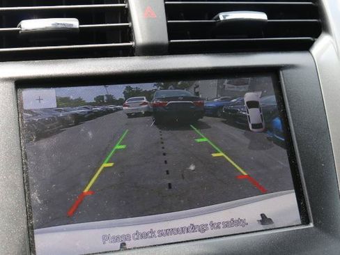 Used 2020 Ford Fusion SE FWD image 14