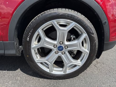 Used 2019 Ford Escape Titanium AWD/4WD image 47