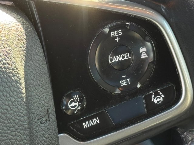 Used 2022 Honda CR-V Touring image 11