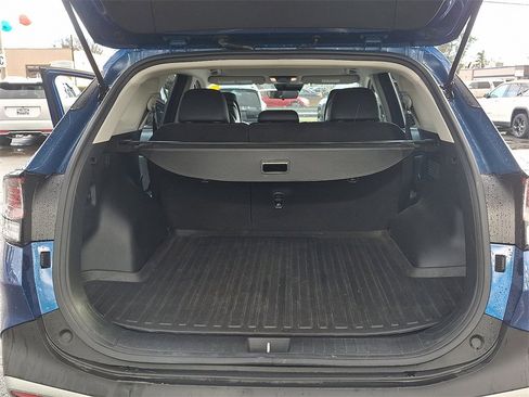 Used 2023 Kia Sportage EX image 29