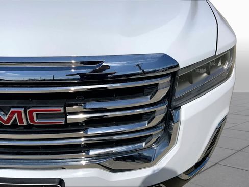 Certified 2023 GMC Acadia SLT AWD/4WD image 57